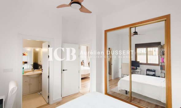 Resale - Townhouse -
San Miguel de Salinas