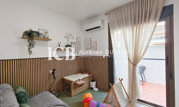 Resale - Townhouse -
San Miguel de Salinas
