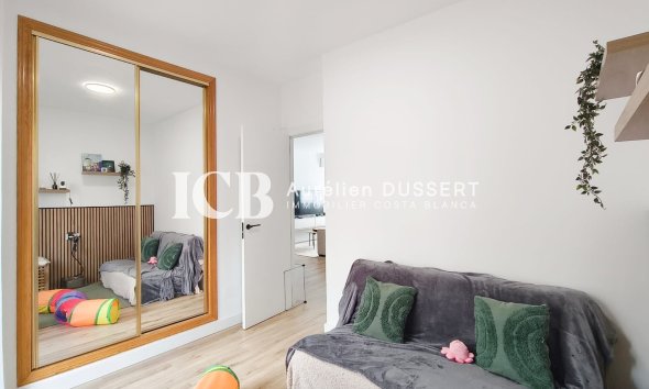 Resale - Townhouse -
San Miguel de Salinas