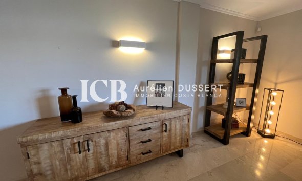 Revente - Appartement -
Punta Prima - Torrevieja