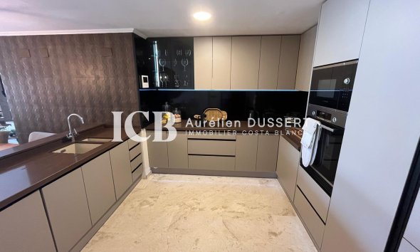 Revente - Appartement -
Punta Prima - Torrevieja