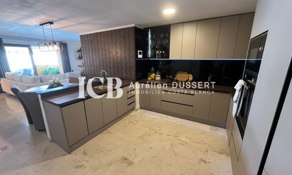 Revente - Appartement -
Punta Prima - Torrevieja