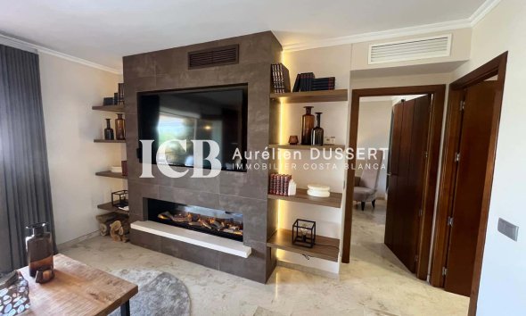 Revente - Appartement -
Punta Prima - Torrevieja