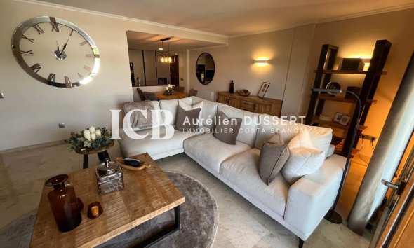 Revente - Appartement -
Punta Prima - Torrevieja