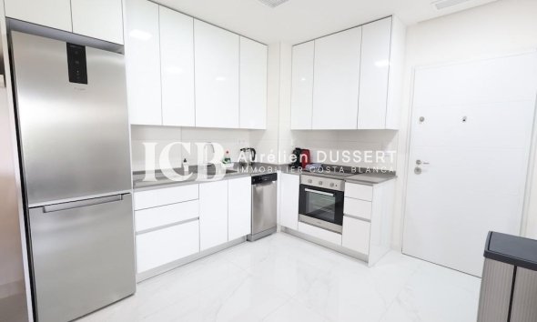 Revente - Appartement -
Orihuela Costa - Los Dolses