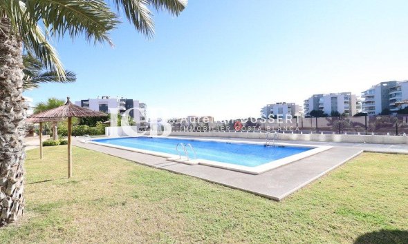 Revente - Appartement -
Orihuela Costa - Los Dolses