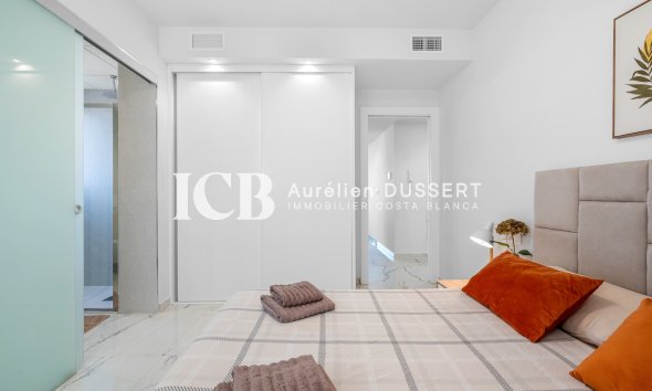 Revente - Appartement -
Orihuela Costa - Playa Flamenca