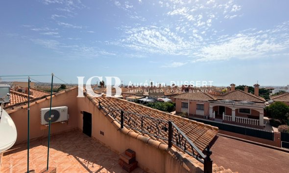 Revente - Maison individuelle -
Los Montesinos - La Herrada