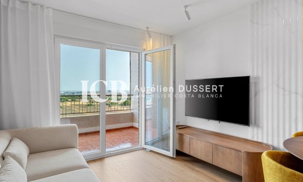 Revente - Appartement -
Punta Prima - Torrevieja