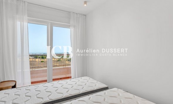 Revente - Appartement -
Punta Prima - Torrevieja