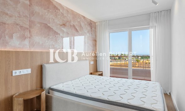 Revente - Appartement -
Punta Prima - Torrevieja