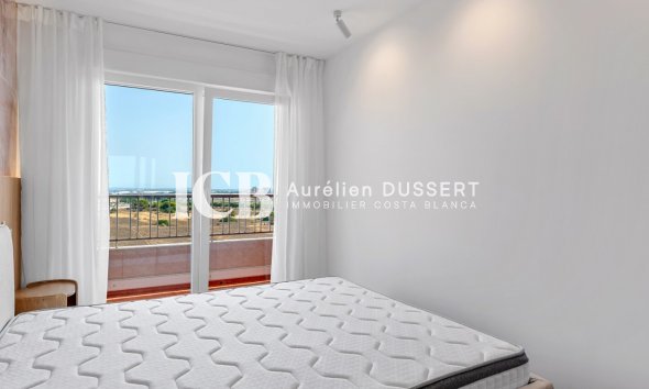 Revente - Appartement -
Punta Prima - Torrevieja
