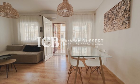 Revente - Maison mitoyenne -
Orihuela Costa - La Zenia