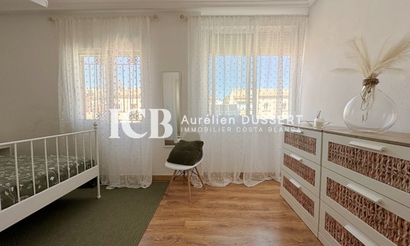 Revente - Maison mitoyenne -
Orihuela Costa - La Zenia
