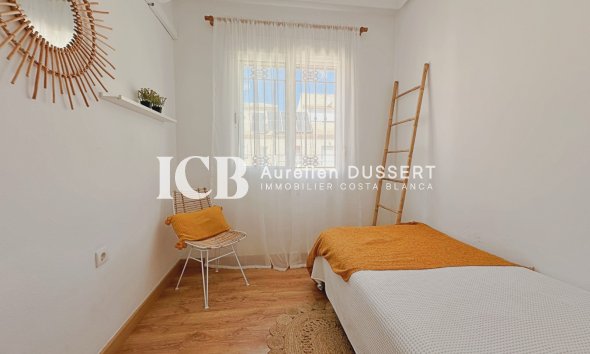 Revente - Maison mitoyenne -
Orihuela Costa - La Zenia
