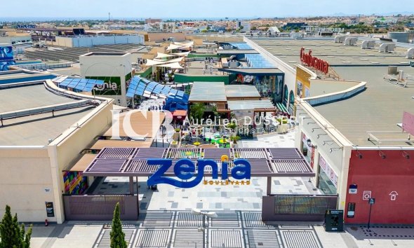 Revente - Maison mitoyenne -
Orihuela Costa - La Zenia