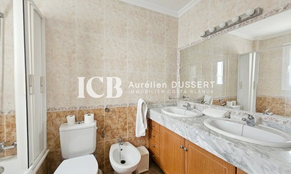 Revente - Appartement -
Orihuela Costa - Dehesa de campoamor