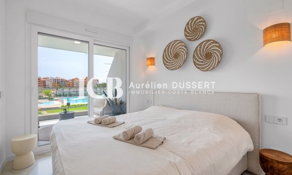 Revente - Appartement -
Punta Prima - Torrevieja
