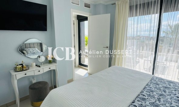 Revente - Maison mitoyenne -
Orihuela Costa - Lomas de Cabo Roig