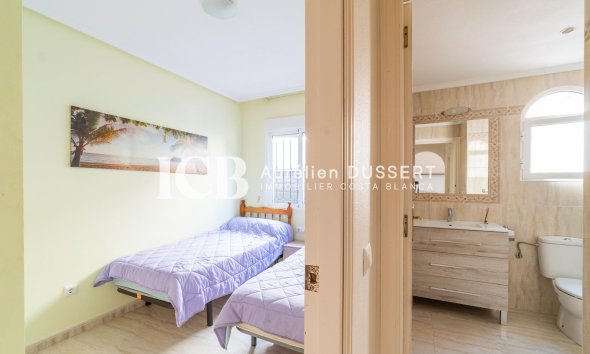 Revente - Appartement -
Orihuela Costa - Los Dolses