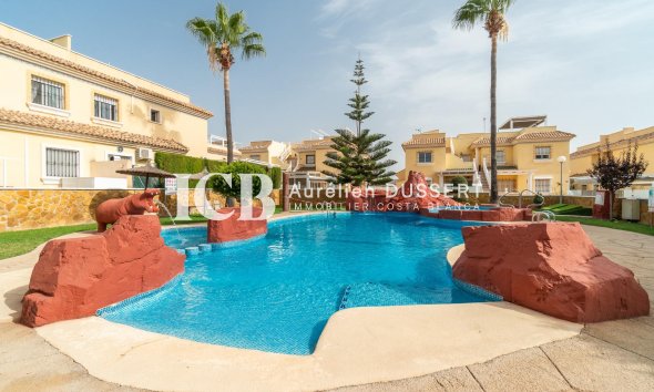 Revente - Appartement -
Orihuela Costa - Los Dolses