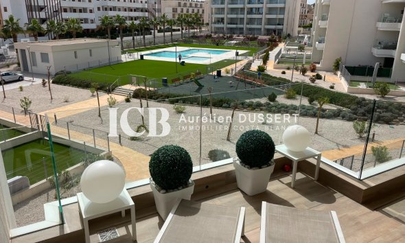 Revente - Appartement -
Orihuela Costa