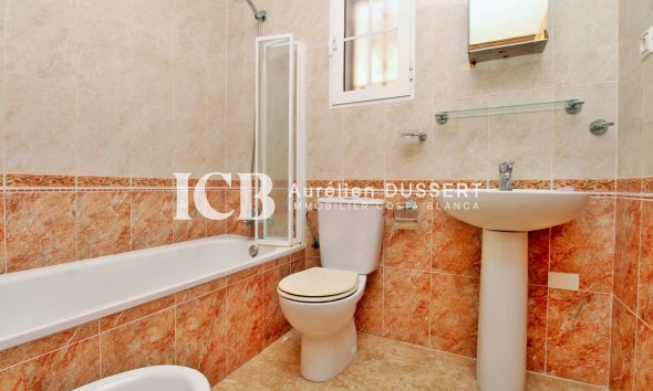 Revente - Maison mitoyenne -
Orihuela Costa - Villamartín