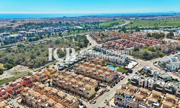 Revente - Maison mitoyenne -
Orihuela Costa - Villamartín