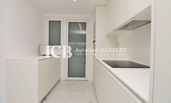 Revente - Appartement -
Punta Prima - Torrevieja