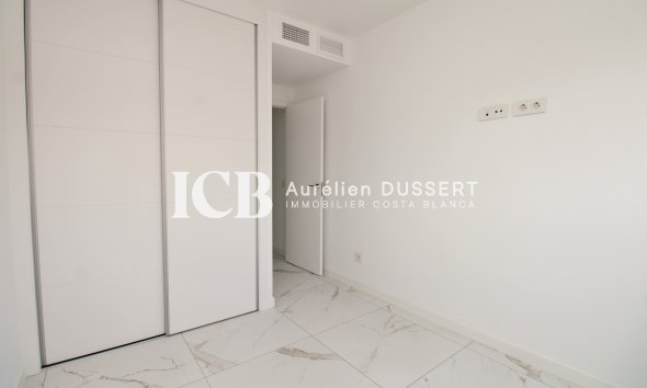 Revente - Appartement -
Punta Prima - Torrevieja