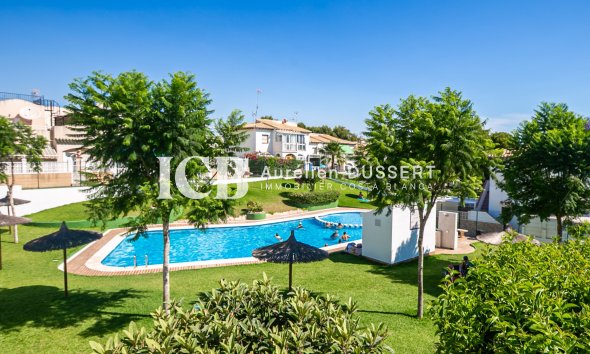 Revente - Maison mitoyenne -
Los Balcones - Torrevieja