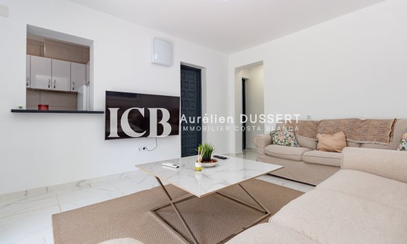 Resale - Townhouse -
Orihuela Costa - Villamartín
