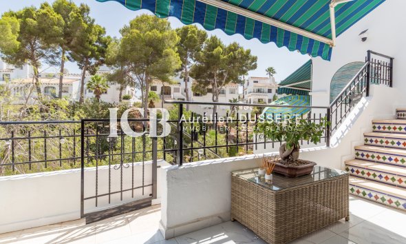 Resale - Townhouse -
Orihuela Costa - Villamartín
