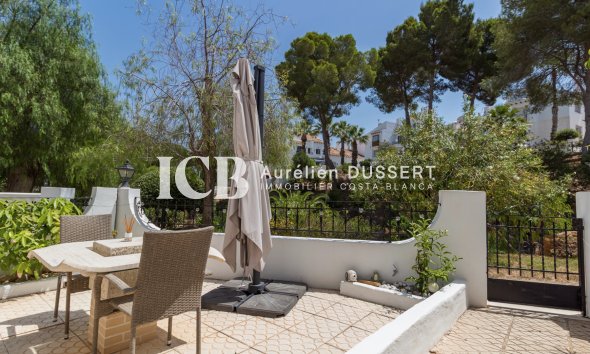 Resale - Townhouse -
Orihuela Costa - Villamartín