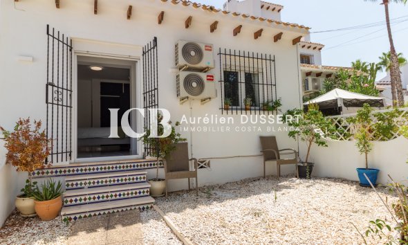 Resale - Townhouse -
Orihuela Costa - Villamartín