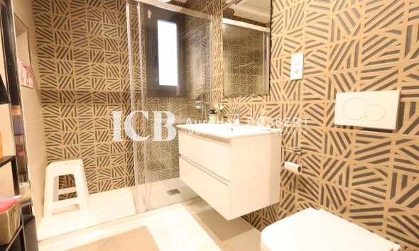 Revente - Appartement -
Orihuela Costa - Playa Flamenca