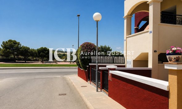 Reventa - Apartamento / piso -
Orihuela Costa - Los Altos