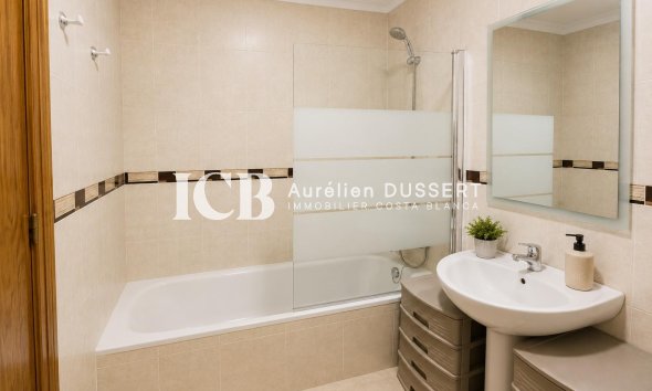 Reventa - Apartamento / piso -
Orihuela Costa - Los Altos