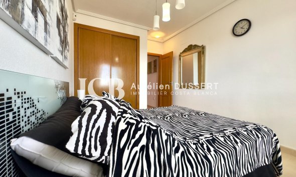 Reventa - Apartamento / piso -
Orihuela Costa - Playa Flamenca