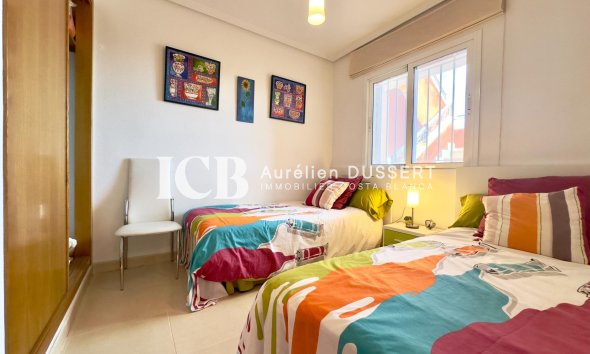 Reventa - Apartamento / piso -
Orihuela Costa - Playa Flamenca
