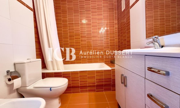 Reventa - Apartamento / piso -
Orihuela Costa - Playa Flamenca