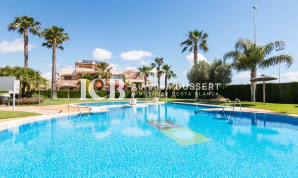 Reventa - Apartamento / piso -
Orihuela Costa - Playa Flamenca