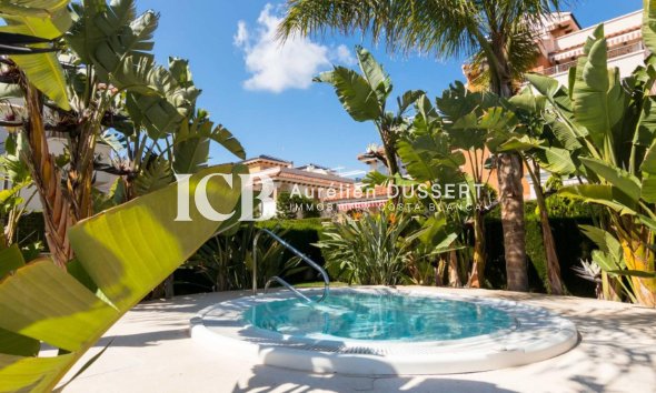 Reventa - Apartamento / piso -
Orihuela Costa - Playa Flamenca