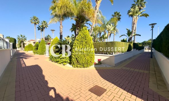 Reventa - Apartamento / piso -
Orihuela Costa - Playa Flamenca