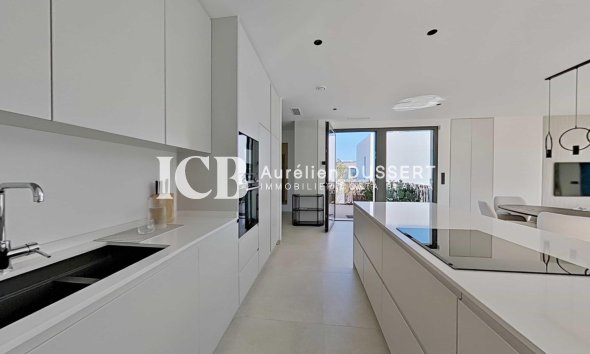 Reventa - Villa -
Las Colinas Golf