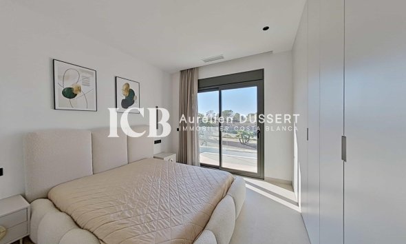 Reventa - Villa -
Las Colinas Golf
