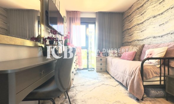Revente - Appartement -
Orihuela Costa - Los Dolses