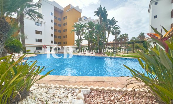Revente - Appartement -
Punta Prima - Torrevieja