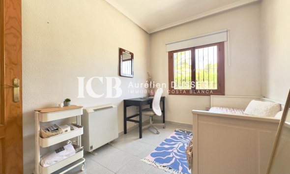 Revente - Maison individuelle -
Orihuela Costa - La Zenia