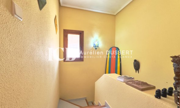 Revente - Maison individuelle -
Orihuela Costa - La Zenia